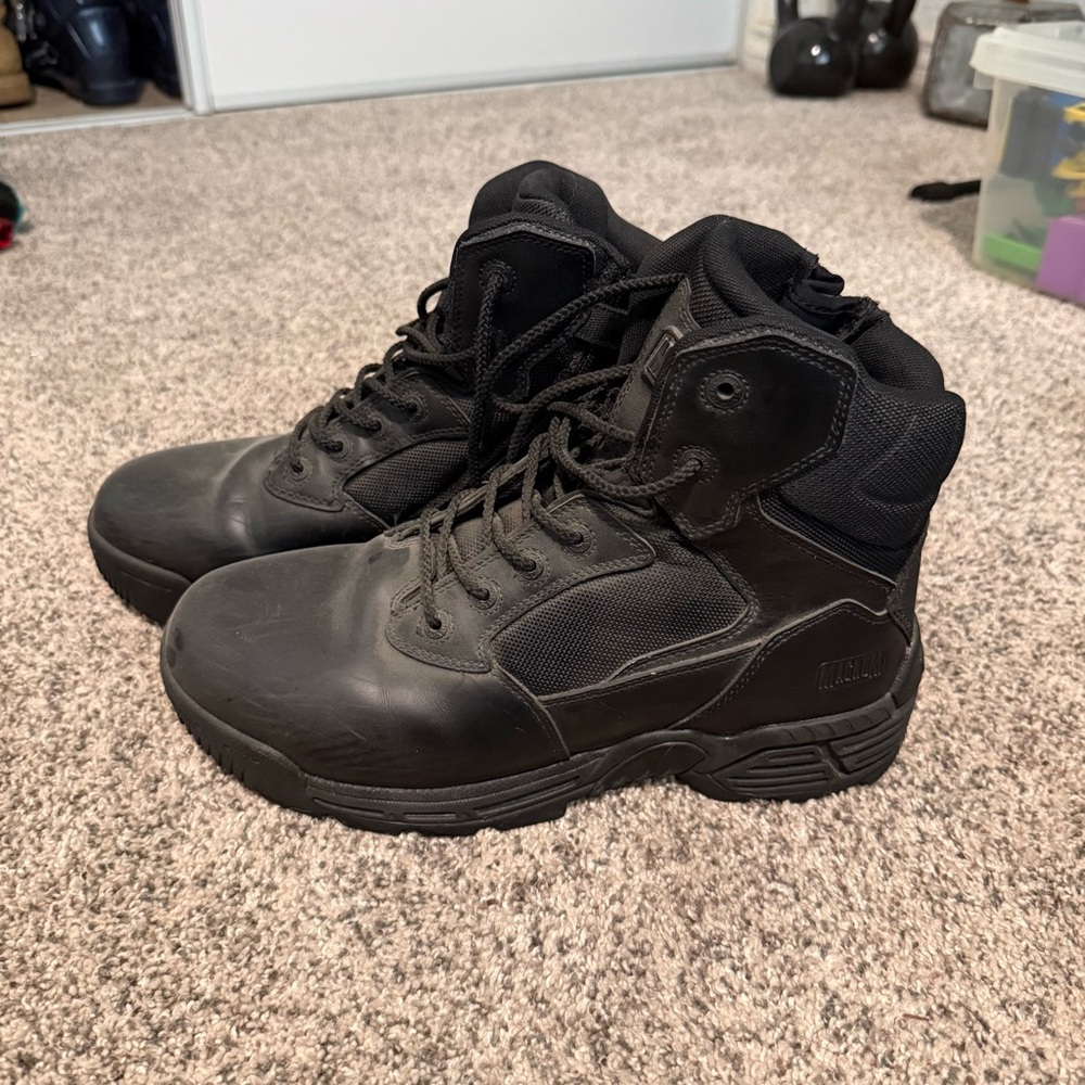 Tactical Black Men's Magnum Boots